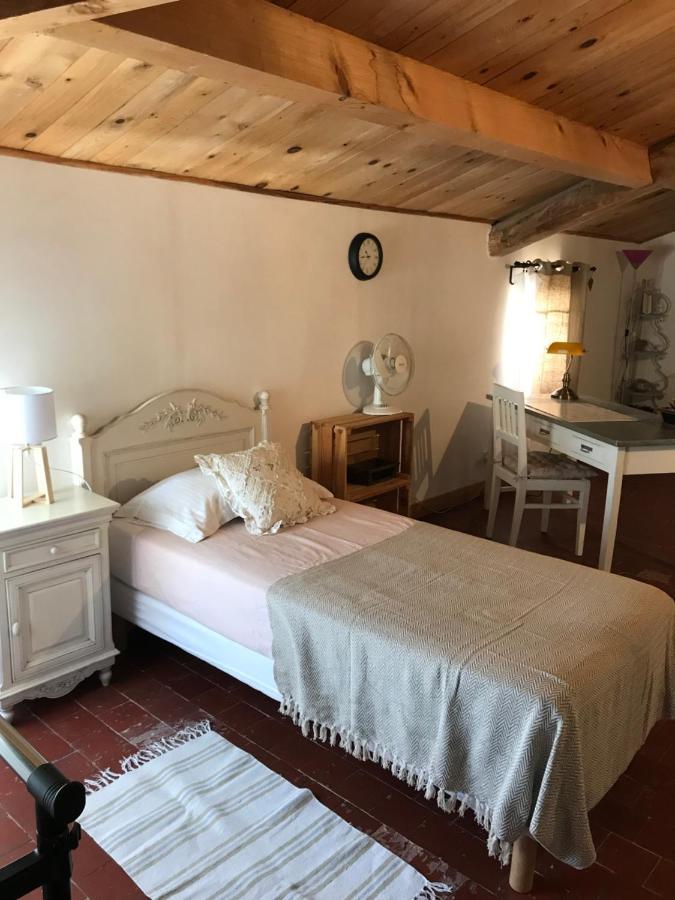 La Charmeuse Apartment Cereste Luaran gambar